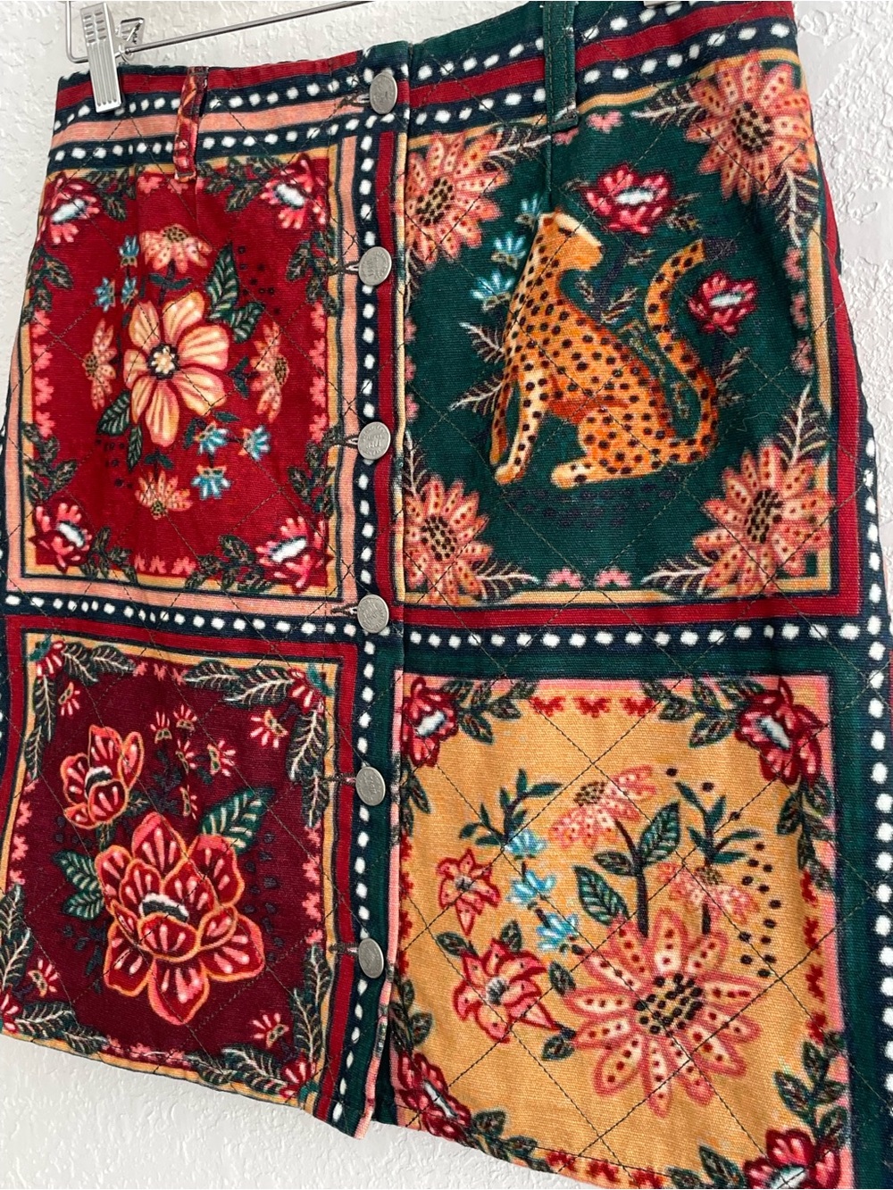 FARM Rio Multicolor Patchwork Floral & Leopard Button-Front Skirt - Picture 5 of 14